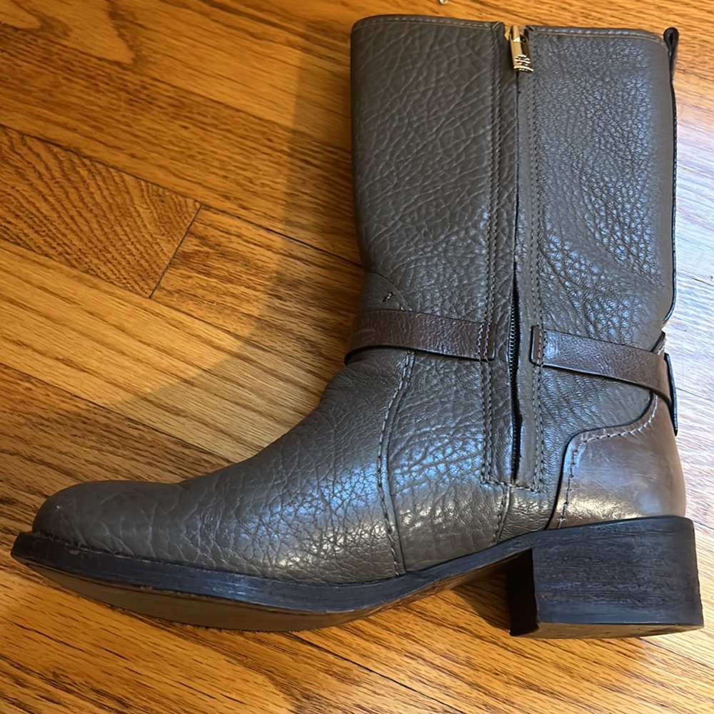 Tory Burch Brown Leather Boots, Size 8 1/2 M - Picture 12 of 13